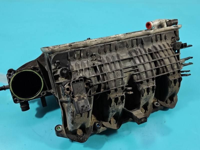 Впускной коллектор Skoda Octavia 3 04E145749B