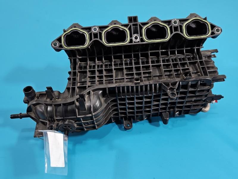 Впускний колектор Skoda Octavia 3 04E145749F