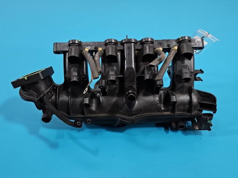 Впускний колектор Opel Astra J 1064932S03 — фото деталі 4