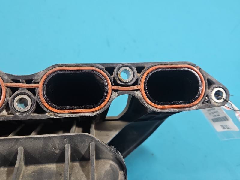 Впускной коллектор Toyota Verso 1028856S01 — фото детали 5