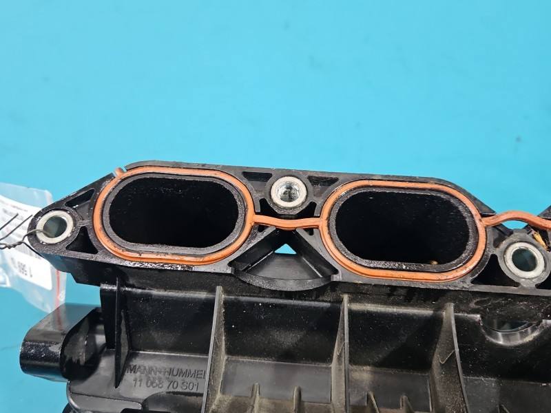 Впускний колектор Toyota Auris 1105870S01 — фото деталі 3
