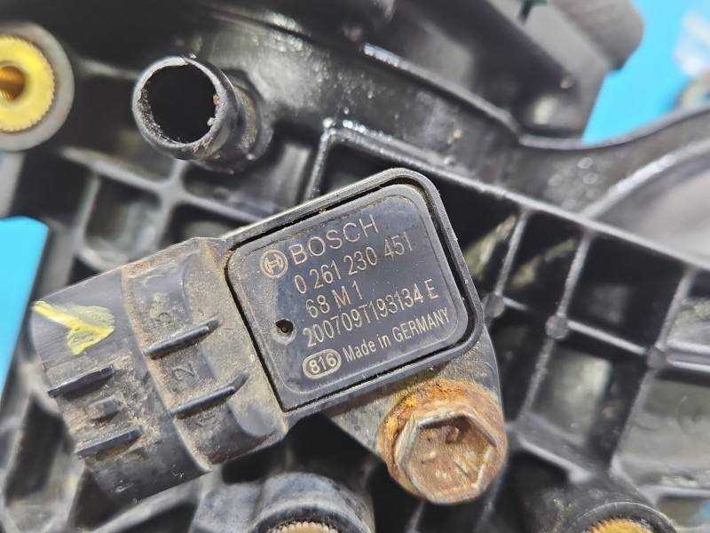 Впускной коллектор Suzuki Sx4 — фото детали 4