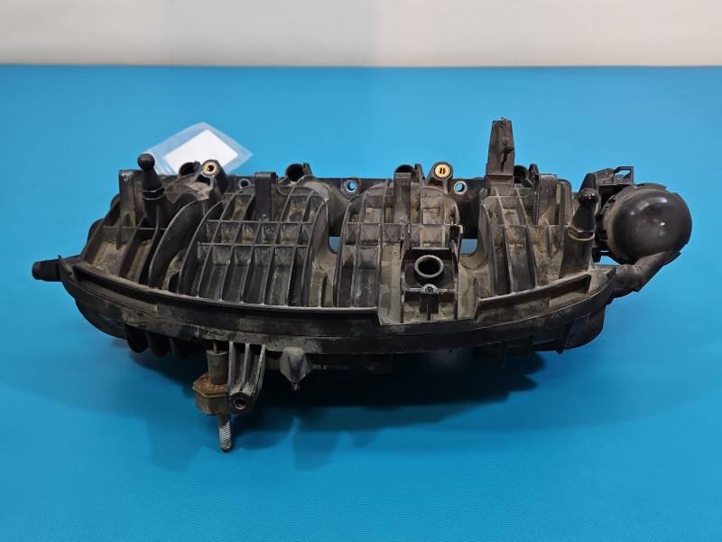 Впускний колектор Skoda Octavia 3 06L133201BP — фото деталі 4