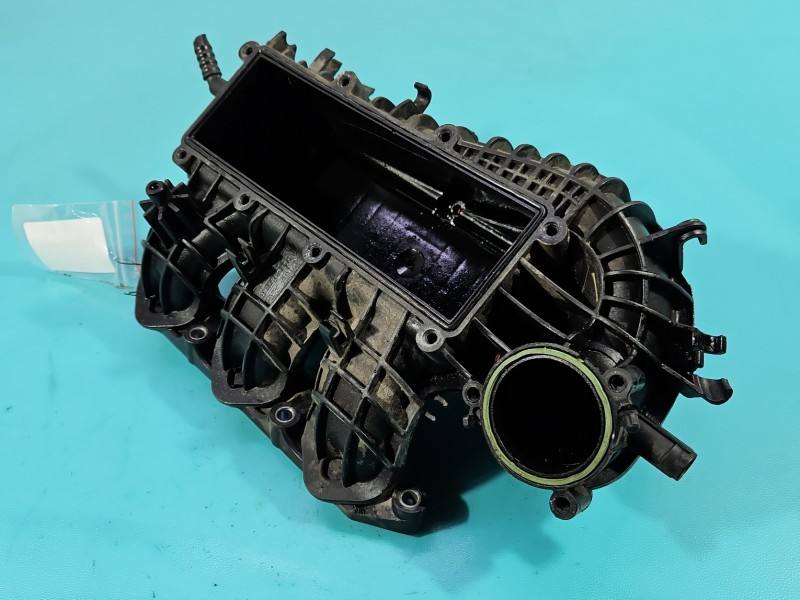 Впускний колектор Skoda Fabia 3 04C129711E — фото деталі 3