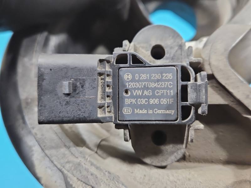 Впускний колектор Skoda Citigo 04C133201H — фото деталі 10