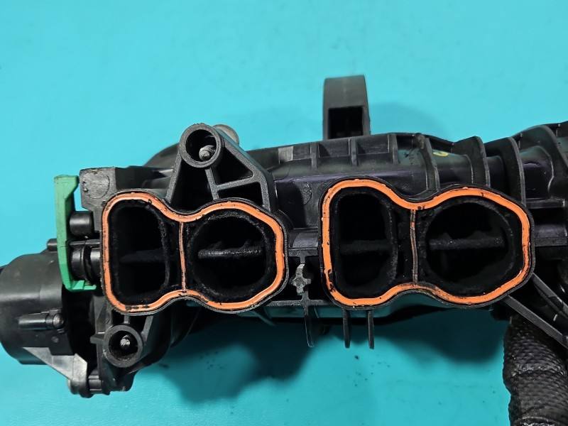 Впускний колектор BMW X5 F15 0280751014 — фото деталі 13