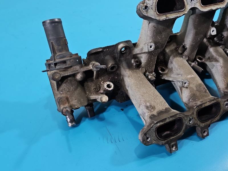Впускний колектор Dodge Caravan 04781035AF — фото деталі 15