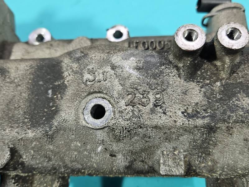 Впускний колектор Mercedes ML W164 16421400175 — фото деталі 10