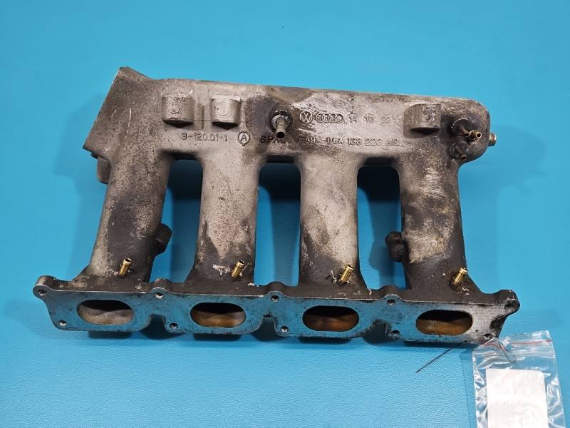 Впускний колектор Audi A3 8L 06A133223AQ — фото деталі 7