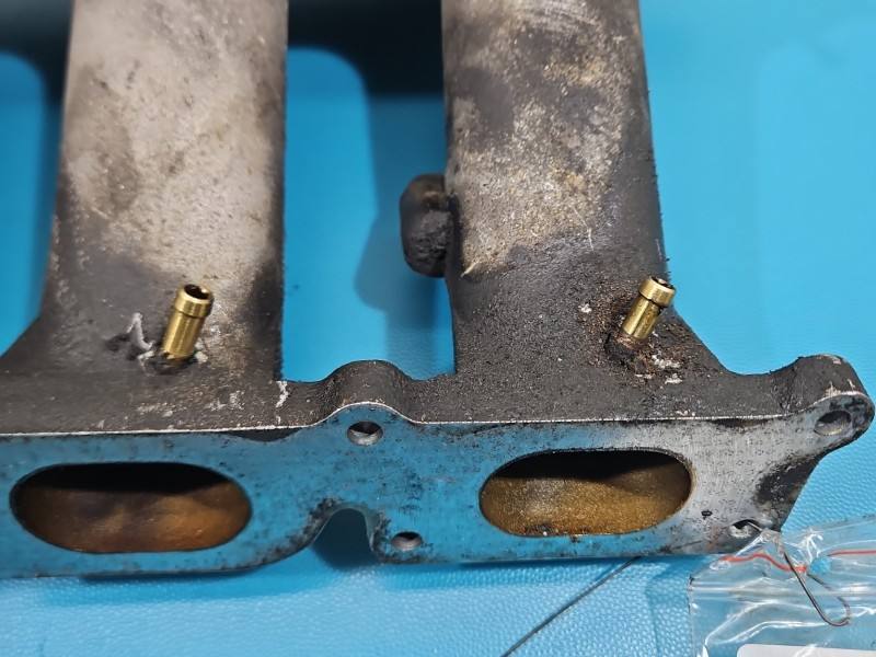 Впускний колектор Audi A3 8L 06A133223AQ — фото деталі 8
