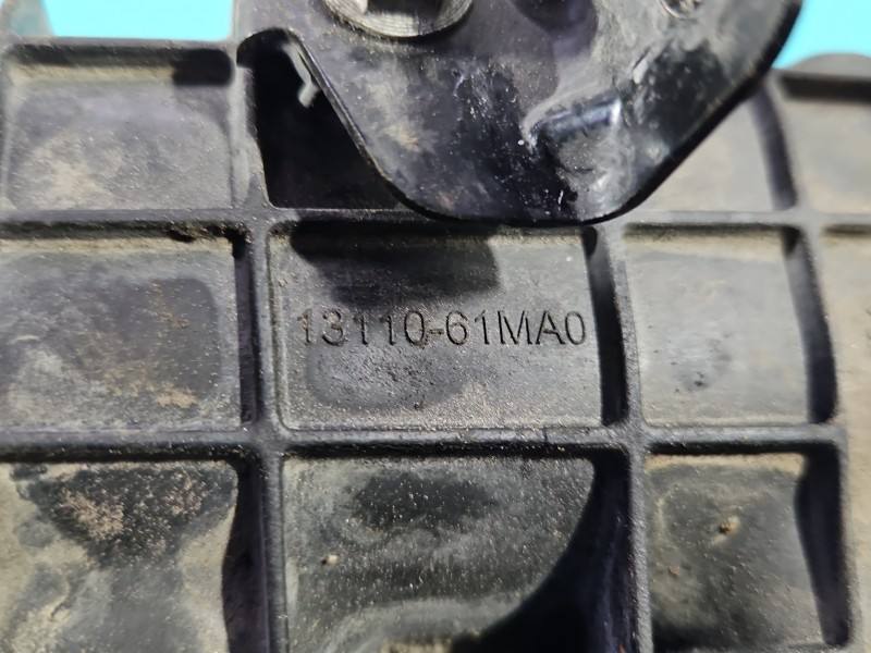 Впускний колектор Suzuki Sx4 13110-61MA0 — фото деталі 6