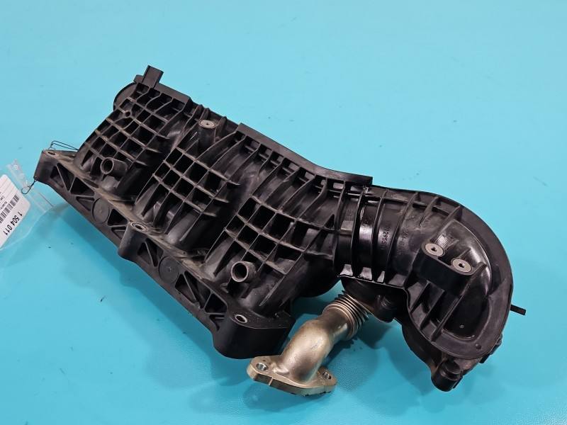 Впускний колектор Opel Astra K 55511510