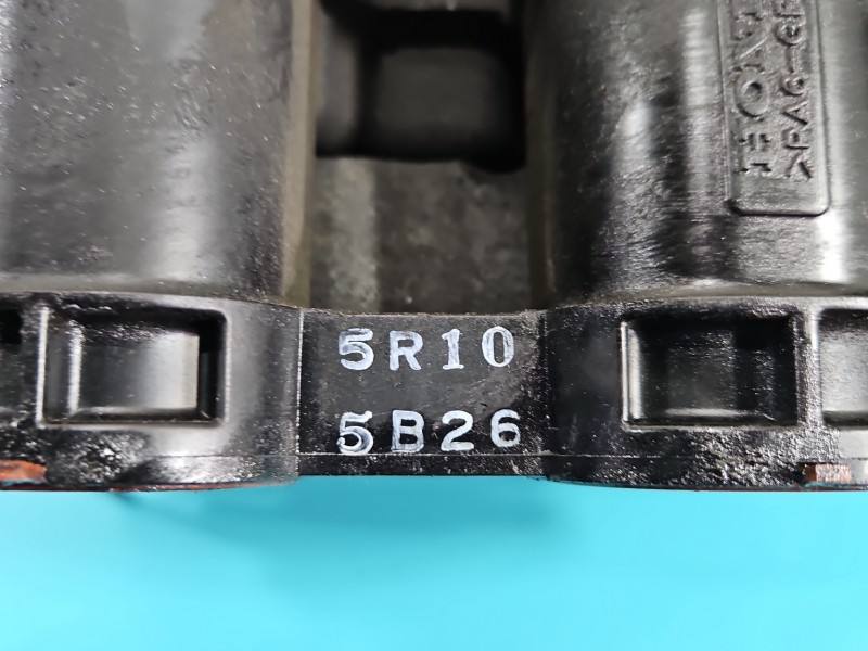 Впускний колектор Honda HR-V 5R105B26 — фото деталі 7