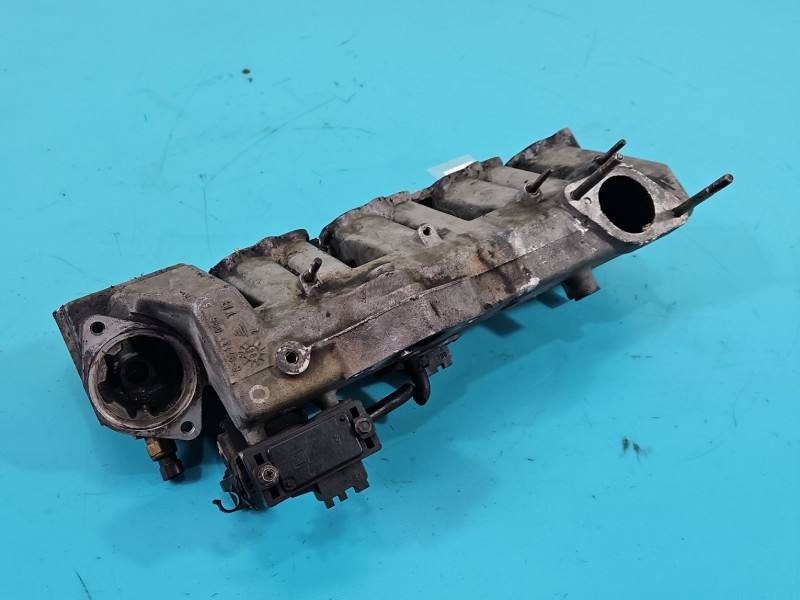 Впускний колектор Opel Monterey 6971370965