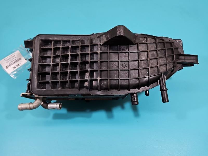 Впускний колектор Volkswagen Jetta 03F145749C — фото деталі 9