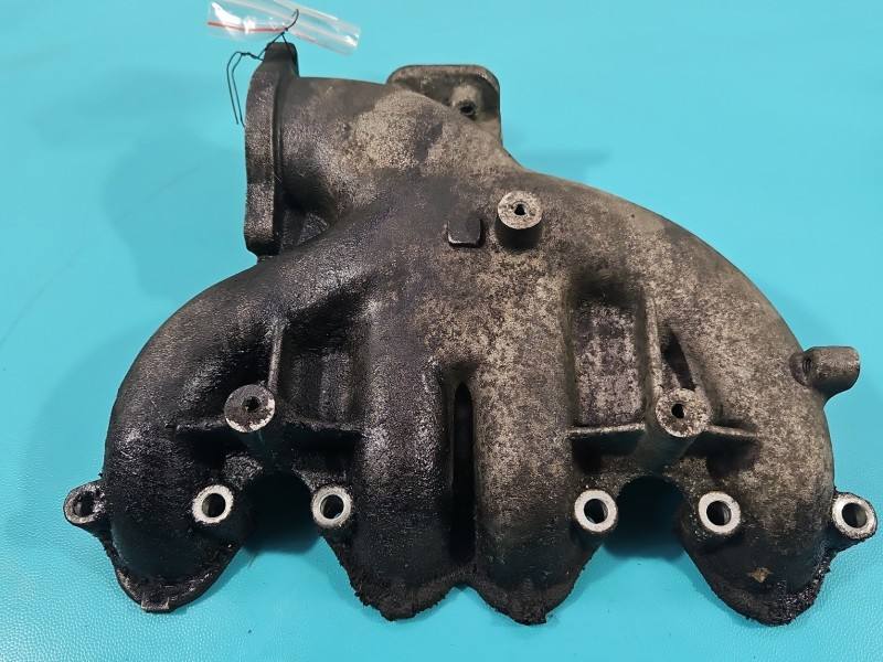 Впускной коллектор Volkswagen Transporter T5 038129713 AC