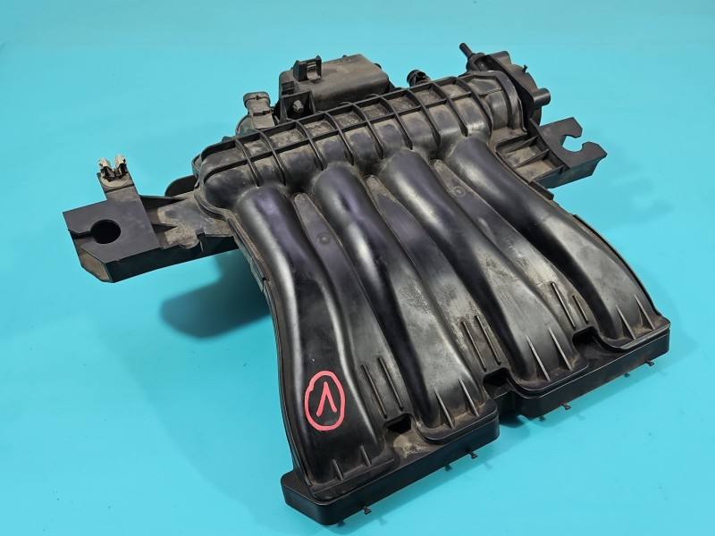 Впускной коллектор Renault Megane 3 CZ00A