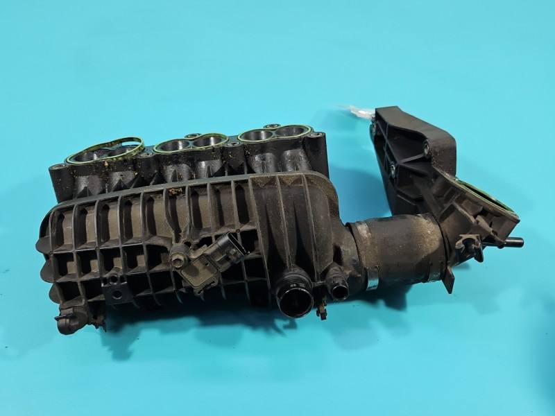 Впускной коллектор Ford Focus CM5G-9424-EE — фото детали 5