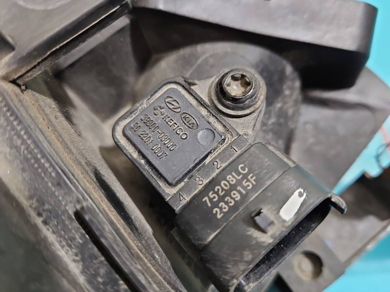Впускной коллектор Hyundai I20 39300-03000 — фото детали 8