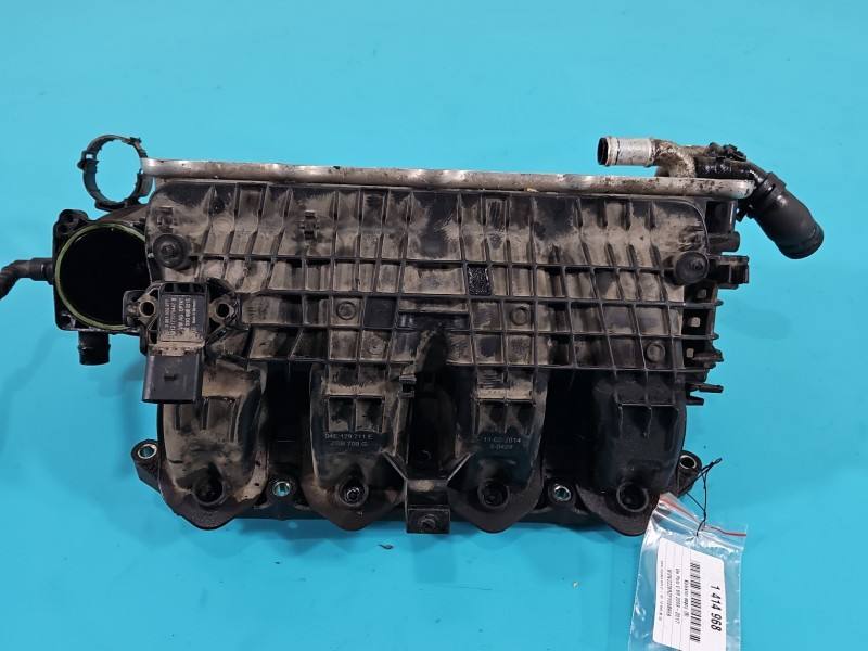 Впускний колектор Volkswagen Polo 04E129711E