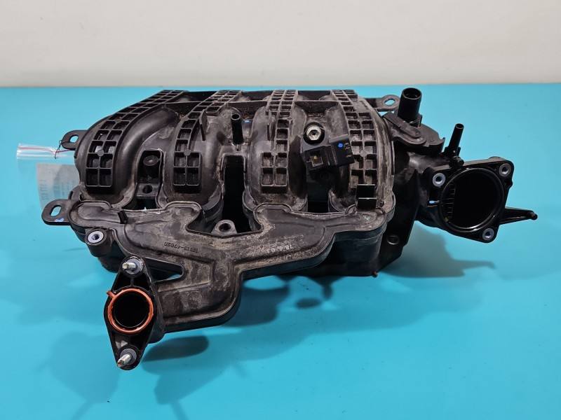 Впускний колектор Toyota Yaris 3 17111-47140 — фото деталі 3