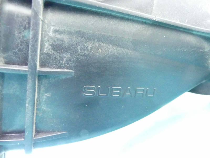 Впускний колектор Subaru Legacy — фото деталі 9