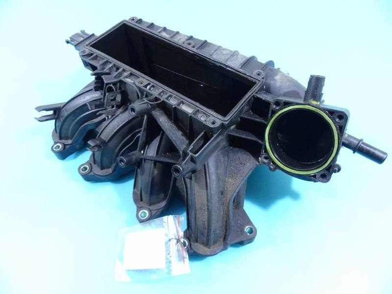 Впускний колектор Skoda Rapid 03F129711H