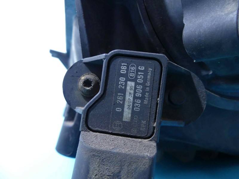 Впускний колектор Volkswagen Jetta 0261230081 — фото деталі 6