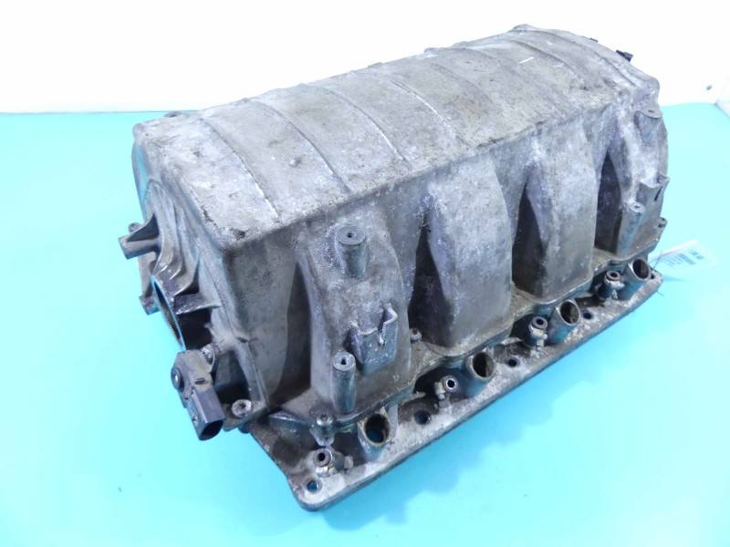 Впускний колектор BMW 7 E65 72292802