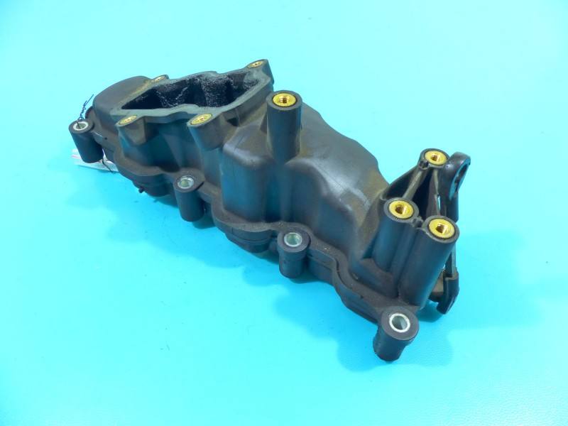Впускний колектор Audi A8 D3 059129712N