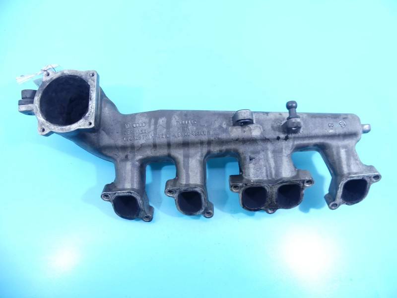 Впускний колектор Volkswagen Touareg 07Z129714H — фото деталі 3