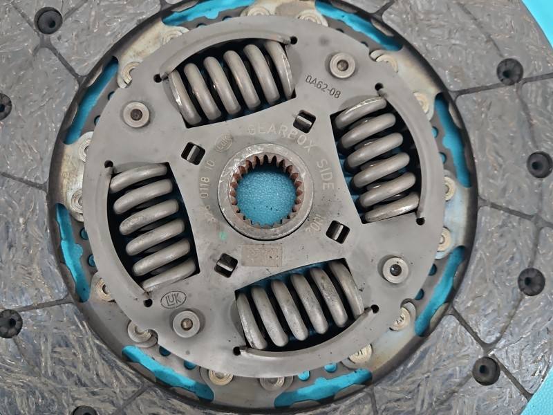 Двомасовий маховик зчеплення Ford Transit Custom — фото деталі 4