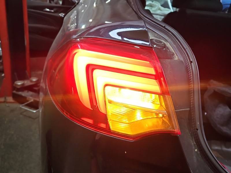 Фонарь задний левый Opel Insignia 39125831