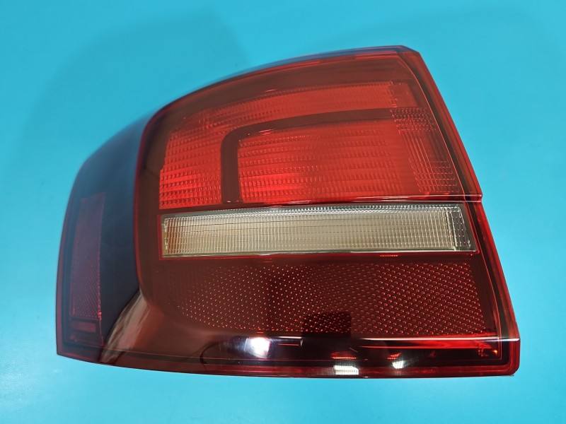 Ліхтар задній лівий Volkswagen Jetta — фото деталі 4