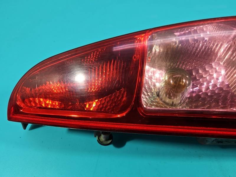 Ліхтар задній лівий Peugeot 807 — фото деталі 3