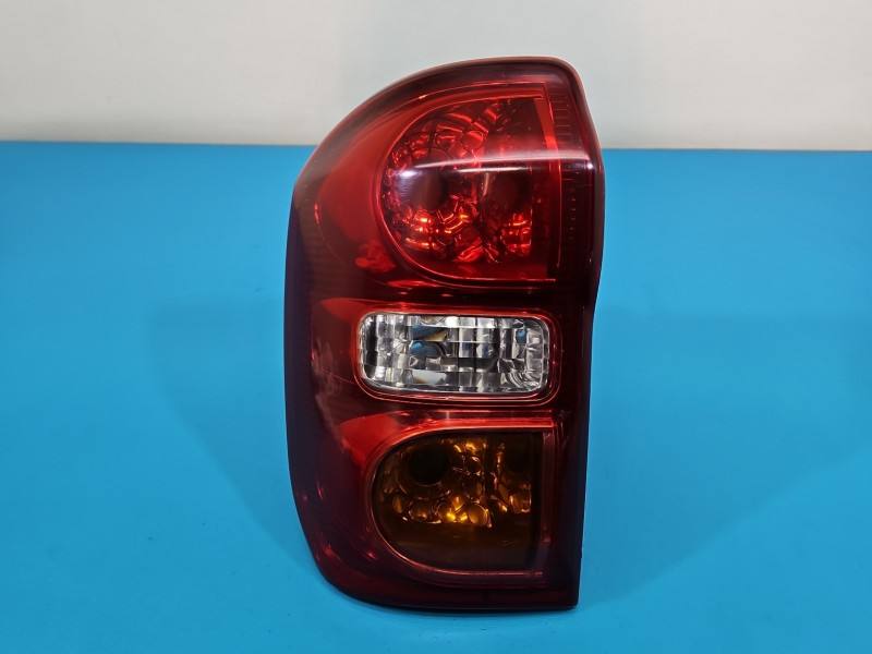 Ліхтар задній лівий Toyota Rav4