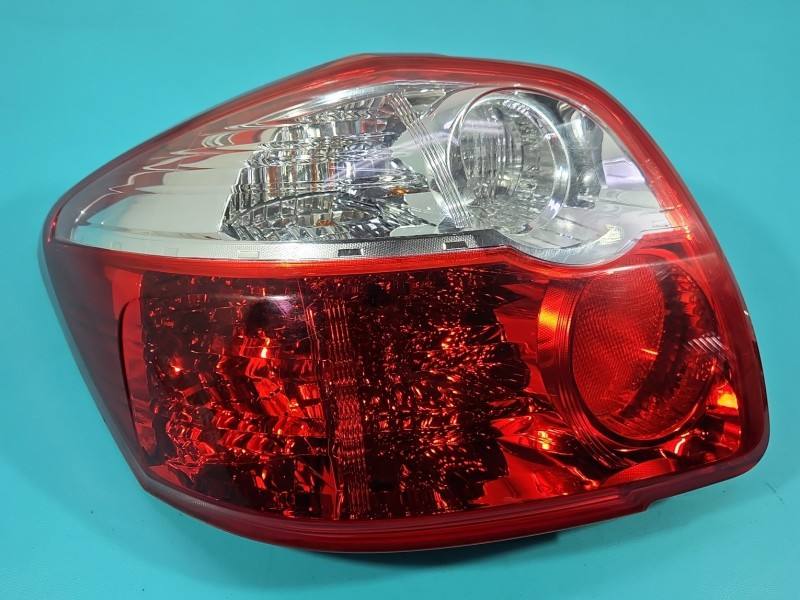 Ліхтар задній лівий Toyota Auris 81560-02540-00