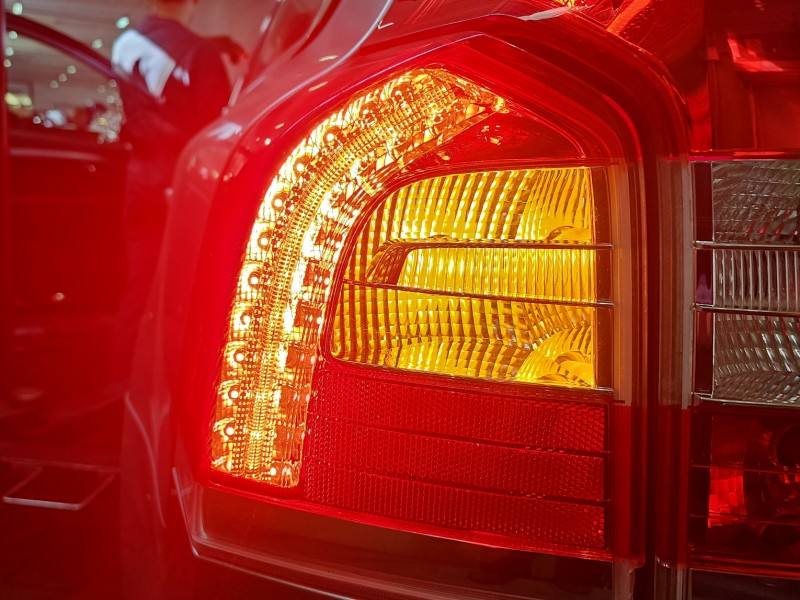 Ліхтар задній лівий Volvo V70
