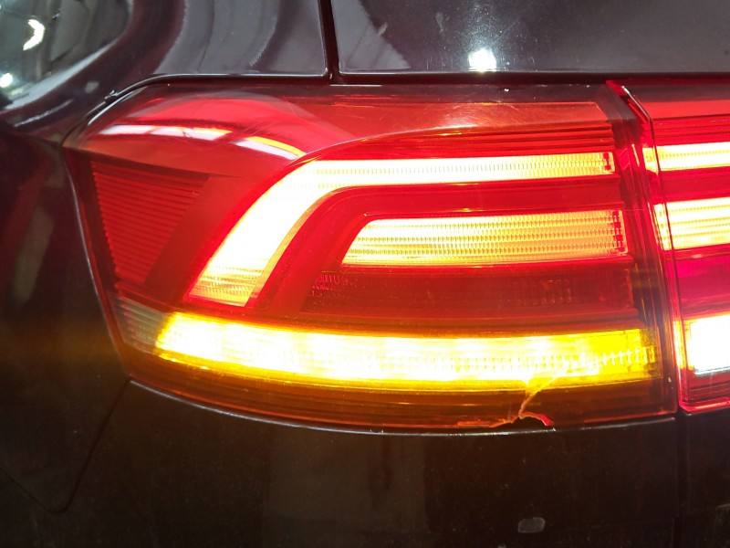 Ліхтар задній лівий Volkswagen Passat B8