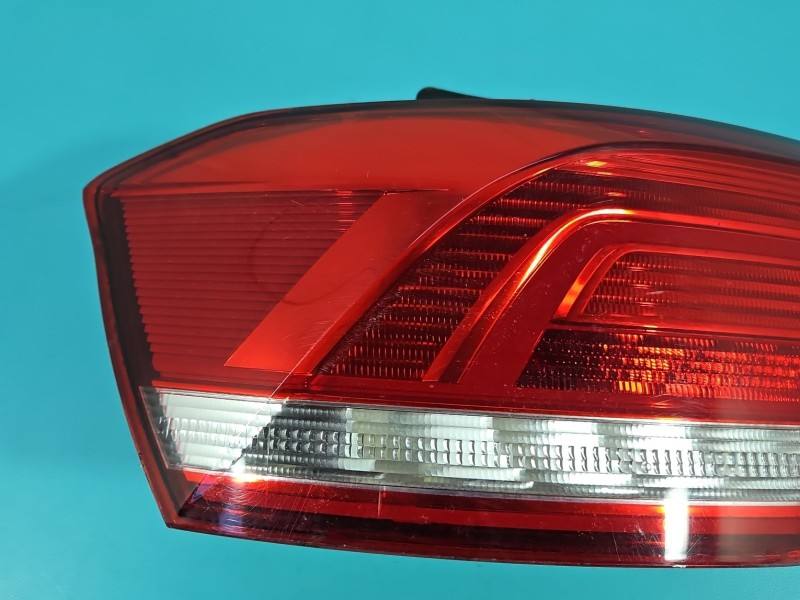 Ліхтар задній лівий Volkswagen Passat B8 — фото деталі 6