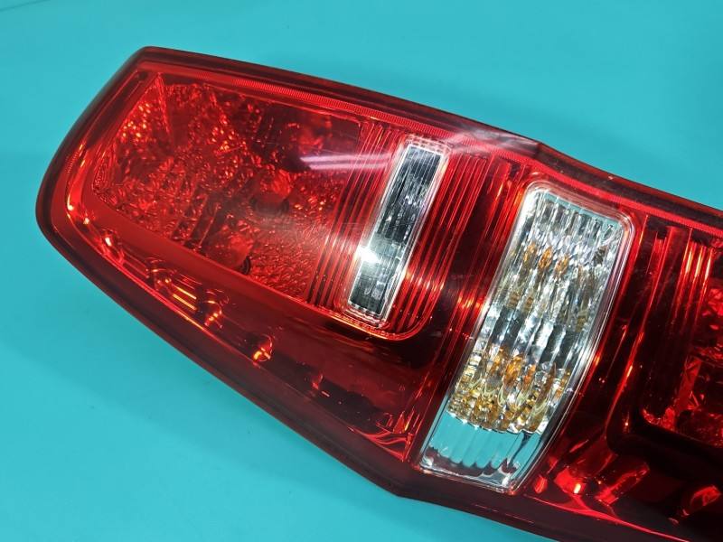 Фонарь задний левый Hyundai H1 L92401-4H0 — фото детали 4