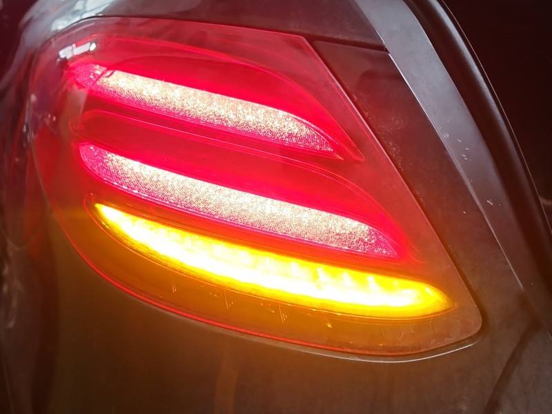 Ліхтар задній лівий Mercedes E W213 A2139067700