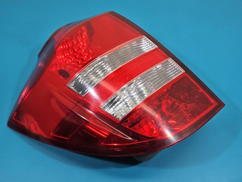 Ліхтар задній лівий Kia Ceed 92401-1H3