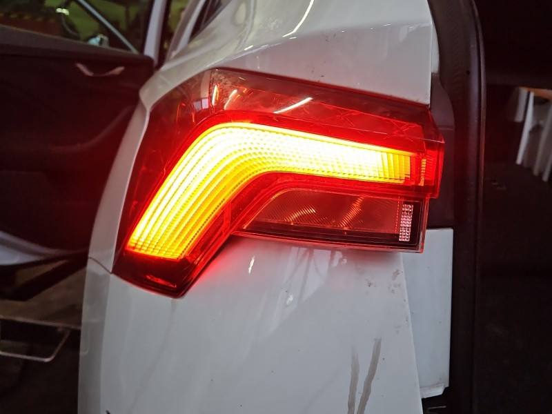 Фонарь задний левый Skoda Kamiq 658945095