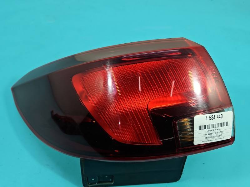 Ліхтар задній лівий Opel Astra K 39077374