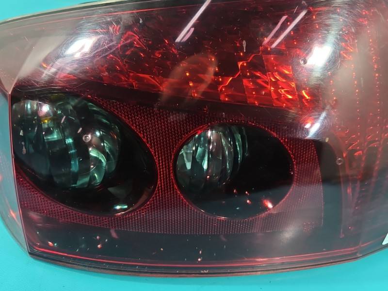 Ліхтар задній лівий Peugeot 407 — фото деталі 4