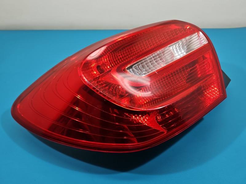 Ліхтар задній лівий Mercedes A W176 A1769060100