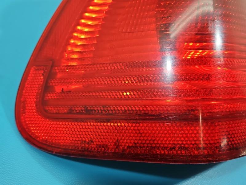 Ліхтар задній лівий BMW 3 E46 — фото деталі 4