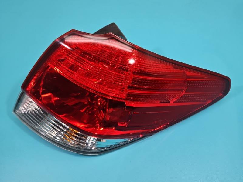 Ліхтар задній лівий Subaru Legacy 220-20067
