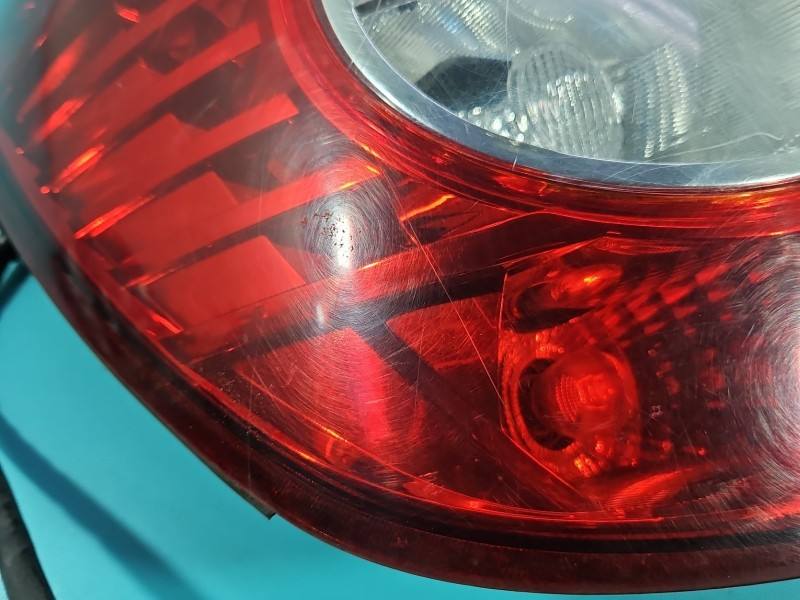 Ліхтар задній лівий Chevrolet Captiva — фото деталі 4